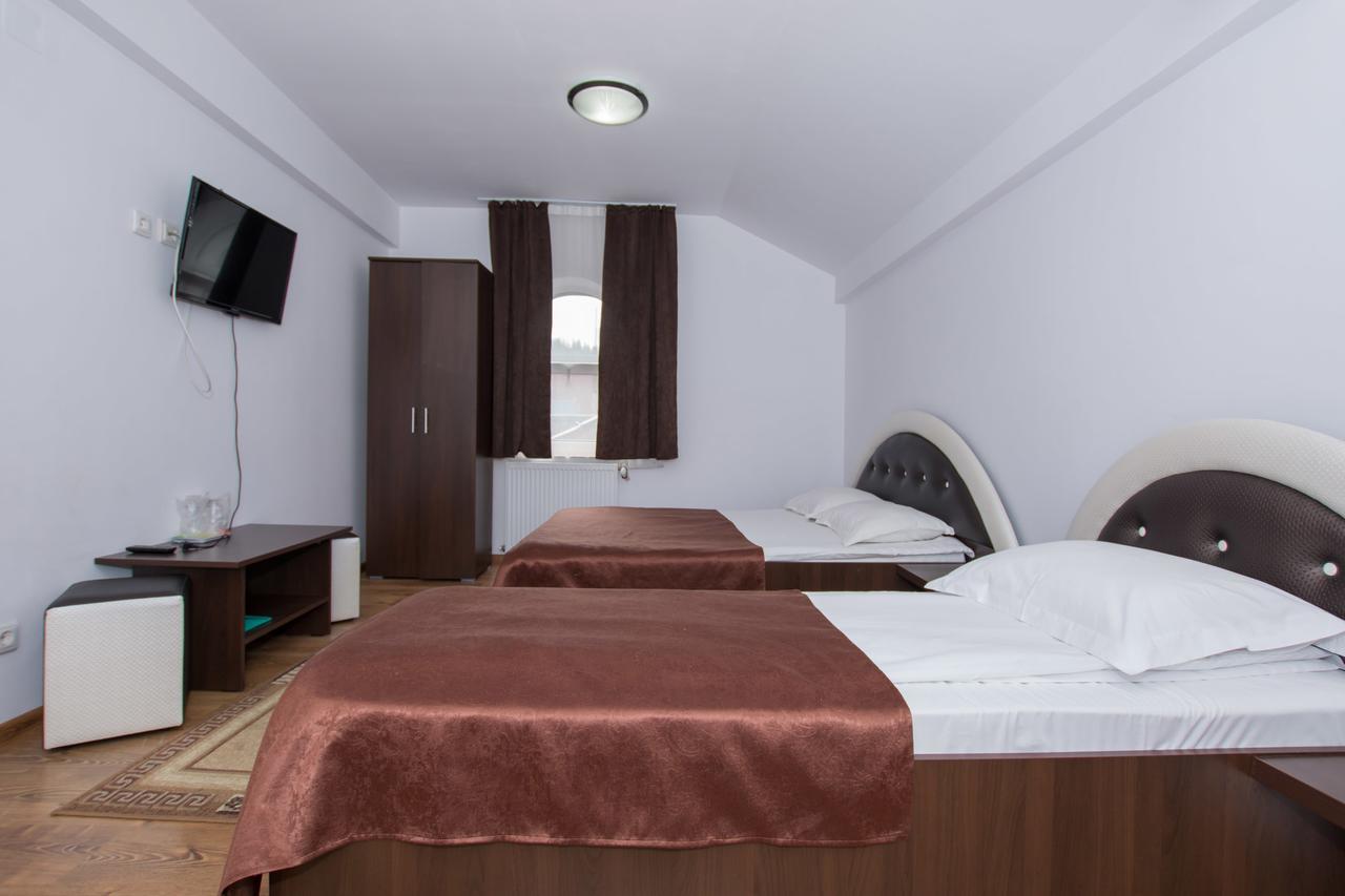 Complex Panoramic Hotel Ranca Exterior photo