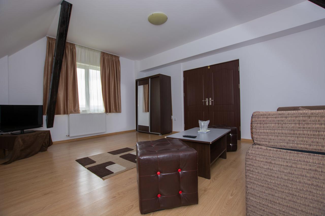 Complex Panoramic Hotel Ranca Exterior photo