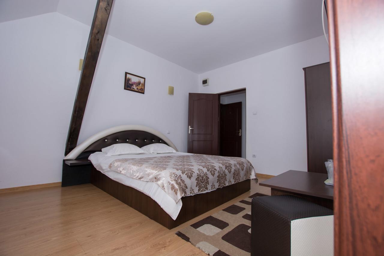 Complex Panoramic Hotel Ranca Exterior photo